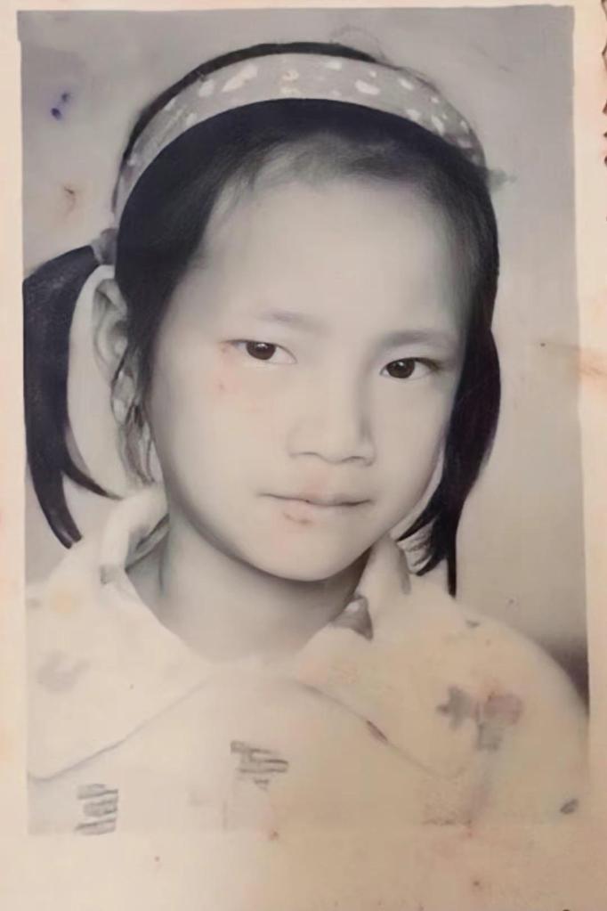 圖為歸玉娜小時(shí)候照片