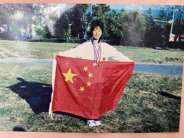 圖為代表國家參賽的李園園 受訪者供圖